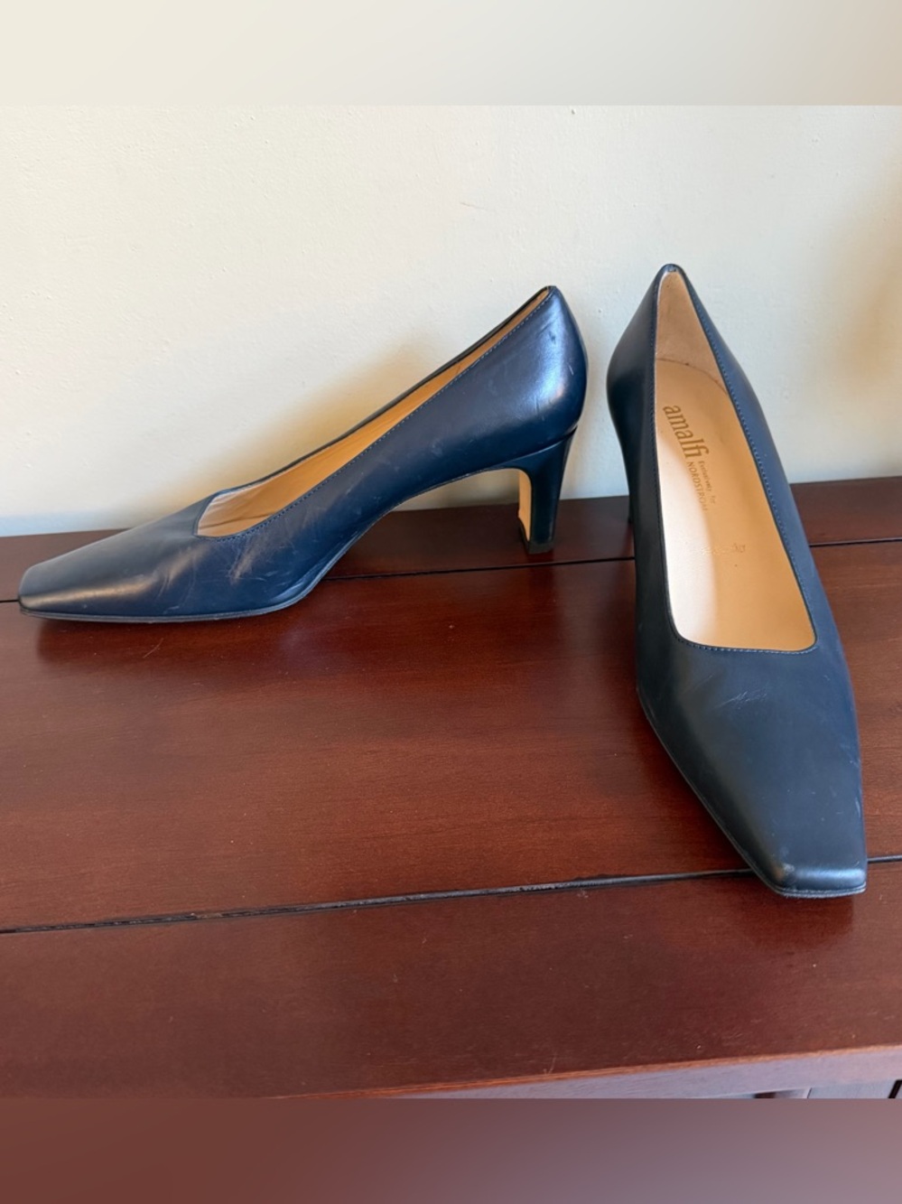 Amalfi Exclusively for Nordstrom Navy Leather Square-Toe Pumps